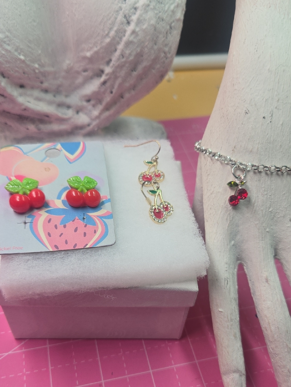 Source Unknown Kids Cherry Jewelry Set - Red & Green